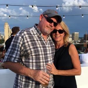 Meet your Posher, Debbie